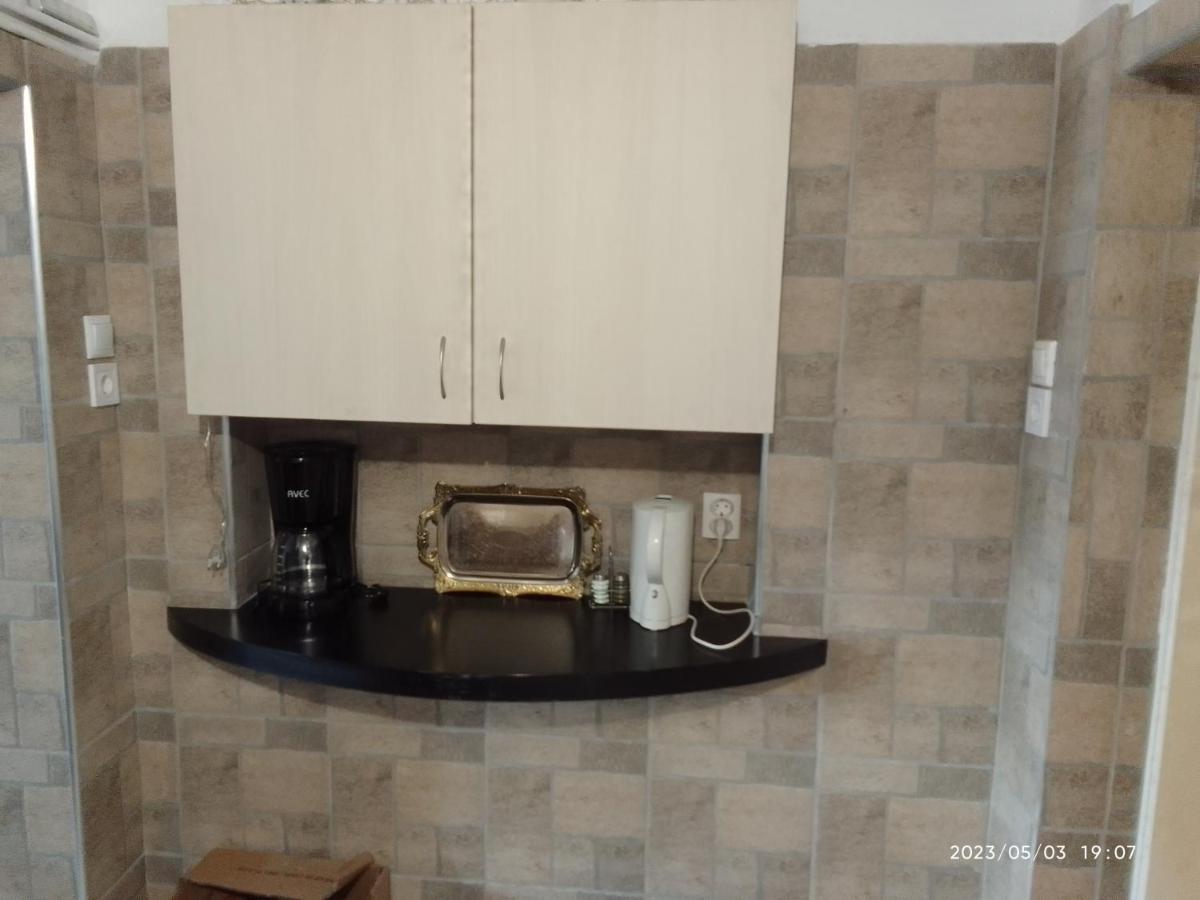 Antonia Family House Near Airport Apartment Porto Rafti Bagian luar foto