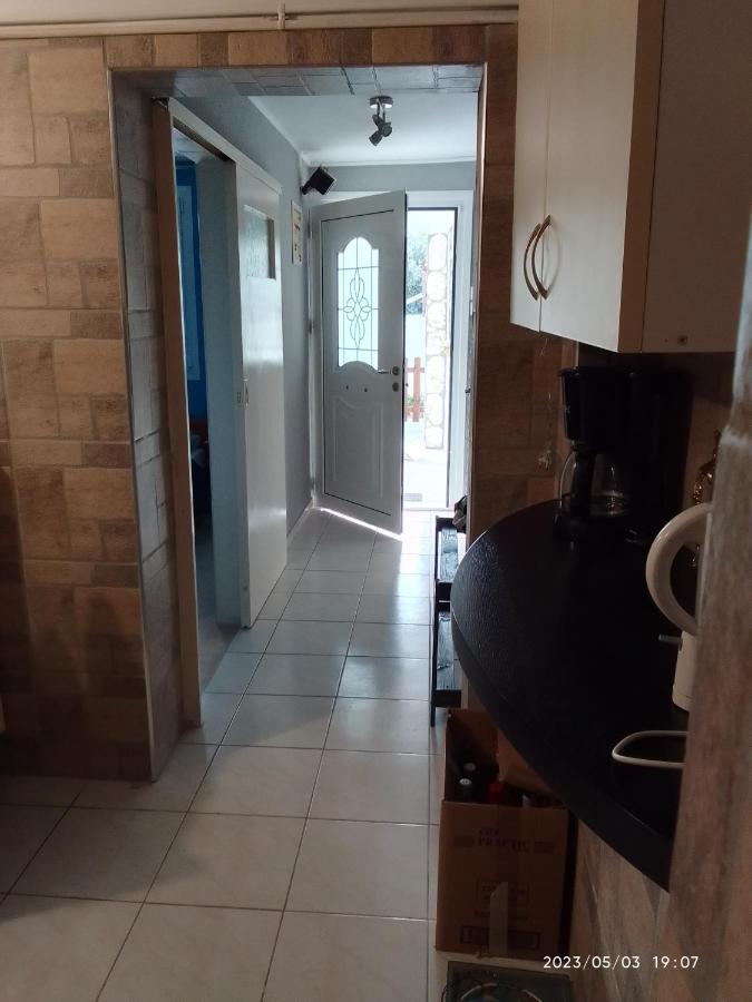 Antonia Family House Near Airport Apartment Porto Rafti Bagian luar foto