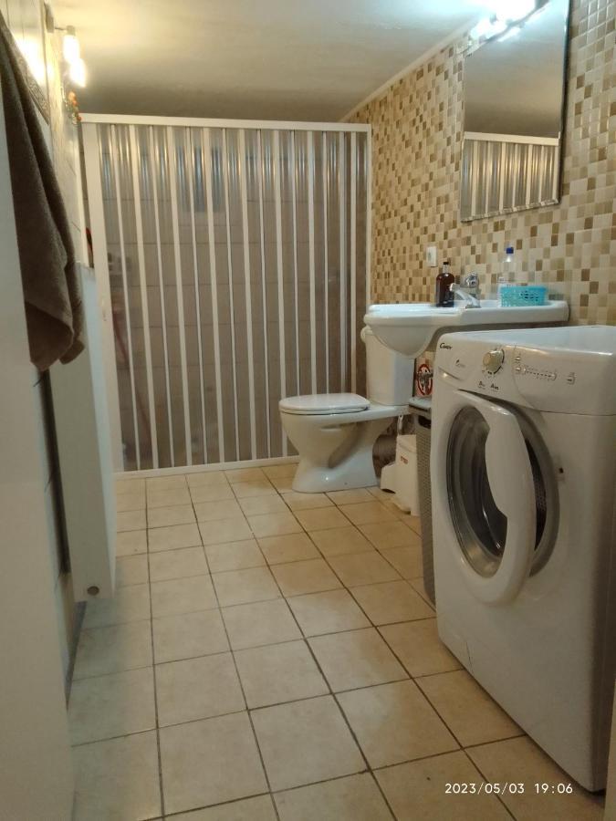 Antonia Family House Near Airport Apartment Porto Rafti Bagian luar foto